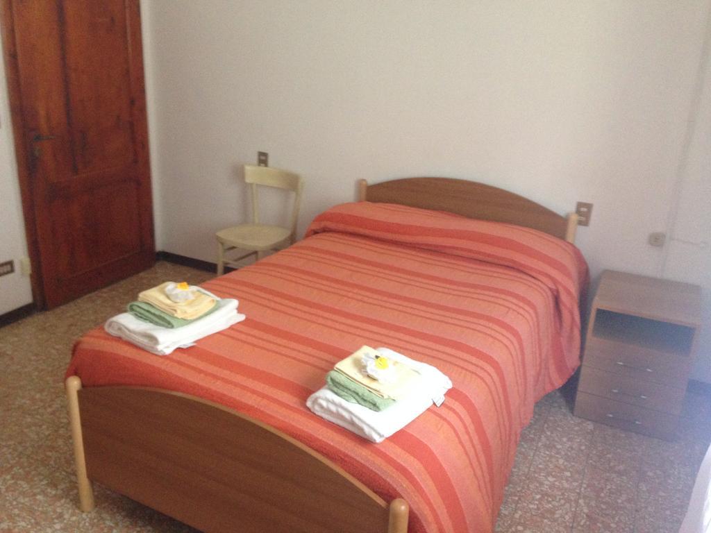 Podere Di Valli Santa Maria a Monte Bilik gambar
